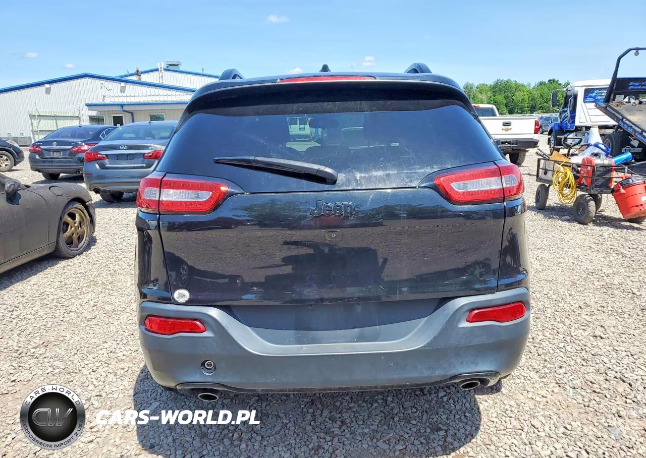 2014 Jeep Cherokee Latitude VIN:1C4PJLCS5EW293232 - 6