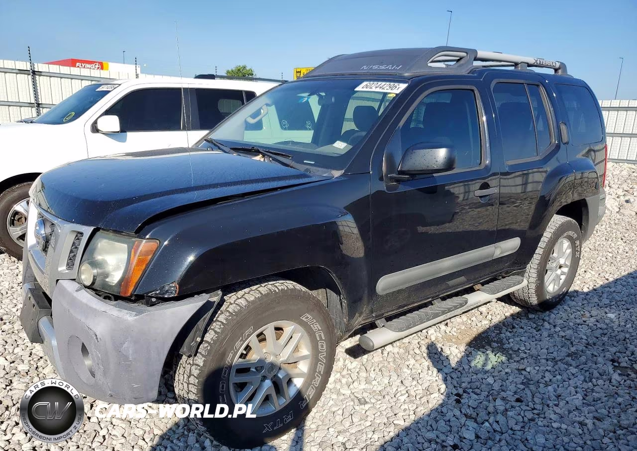 2015 Nissan Xterra X – zdjęcie 1 z 12