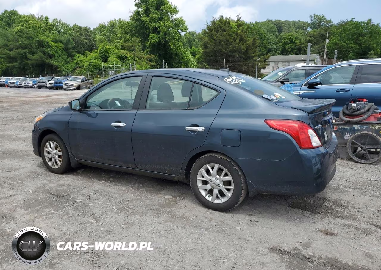 2017 Nissan Versa S VIN:3N1CN7AP2HL817605 - 2