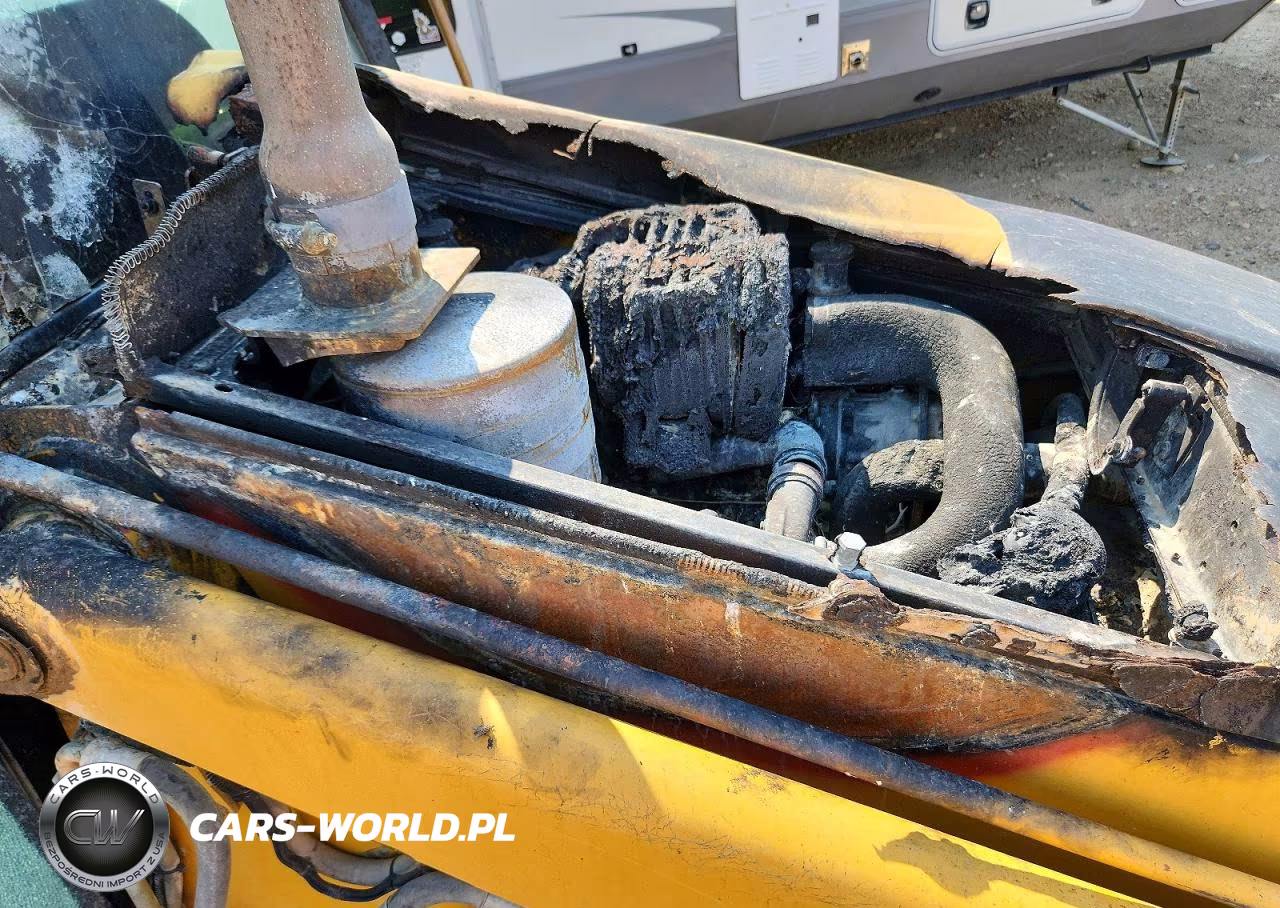 2005 Caterpillar 420D Backhoe VIN:CAT0420DCFD923024 - 7