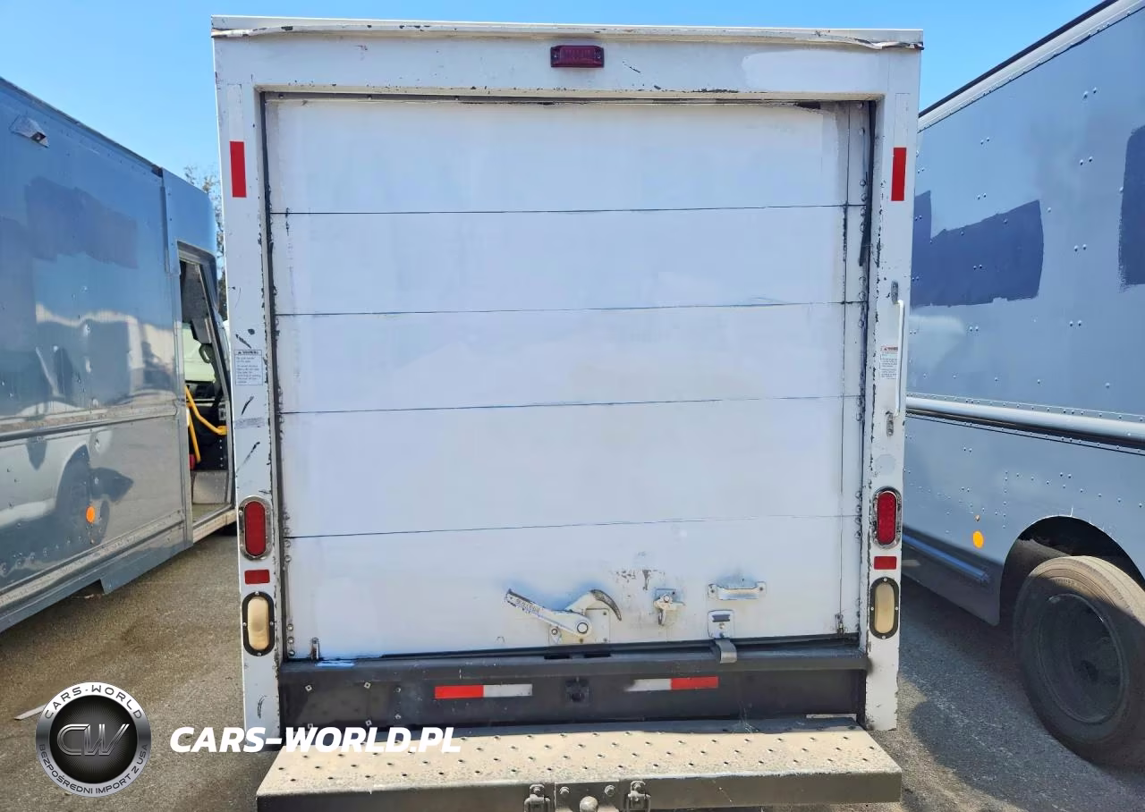 2008 GMC Savana Box Truck VIN:1GDGG31C081911726 - 6