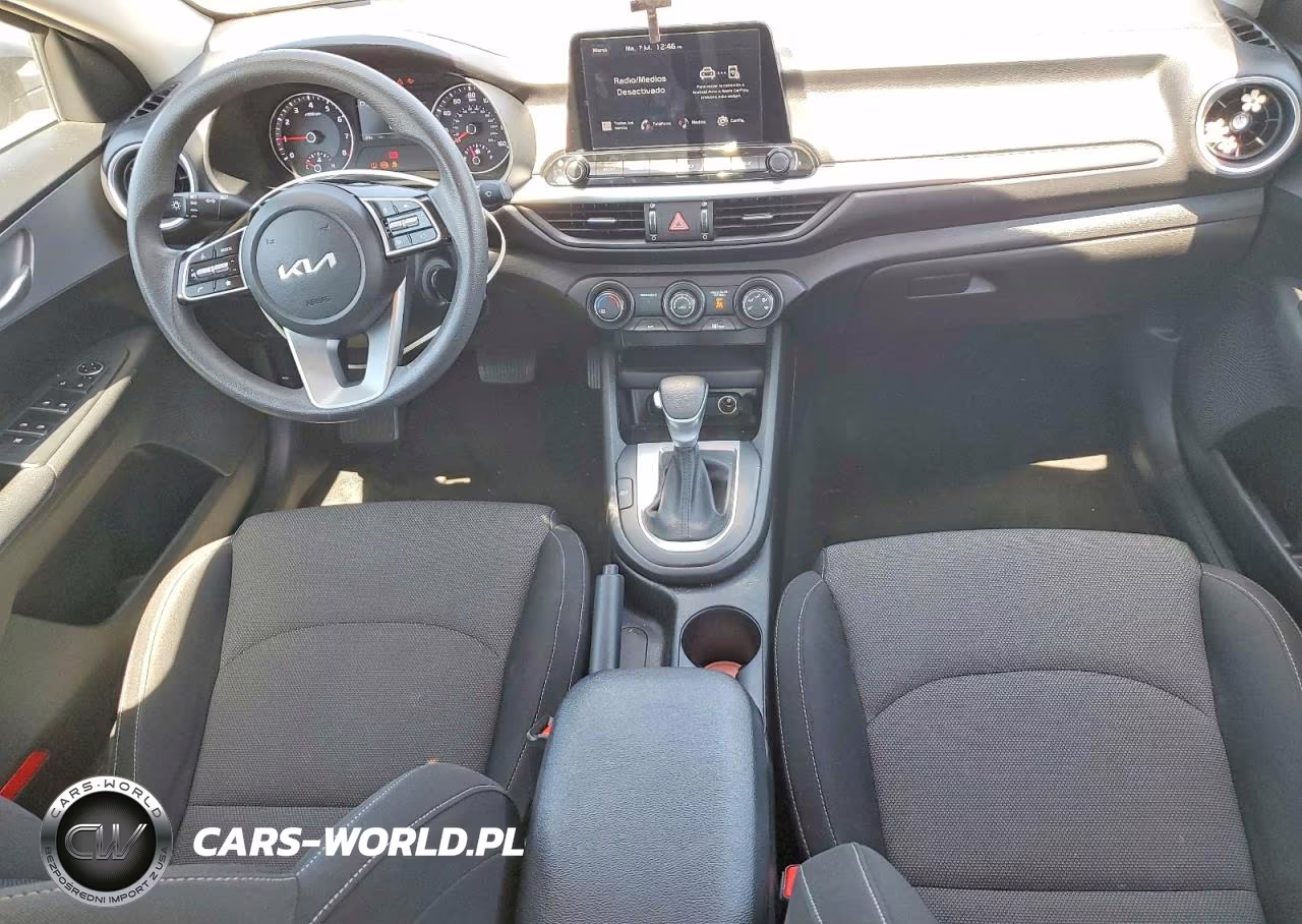 2023 Kia Forte Lxs VIN:3KPF24AD2PE566367 - 8