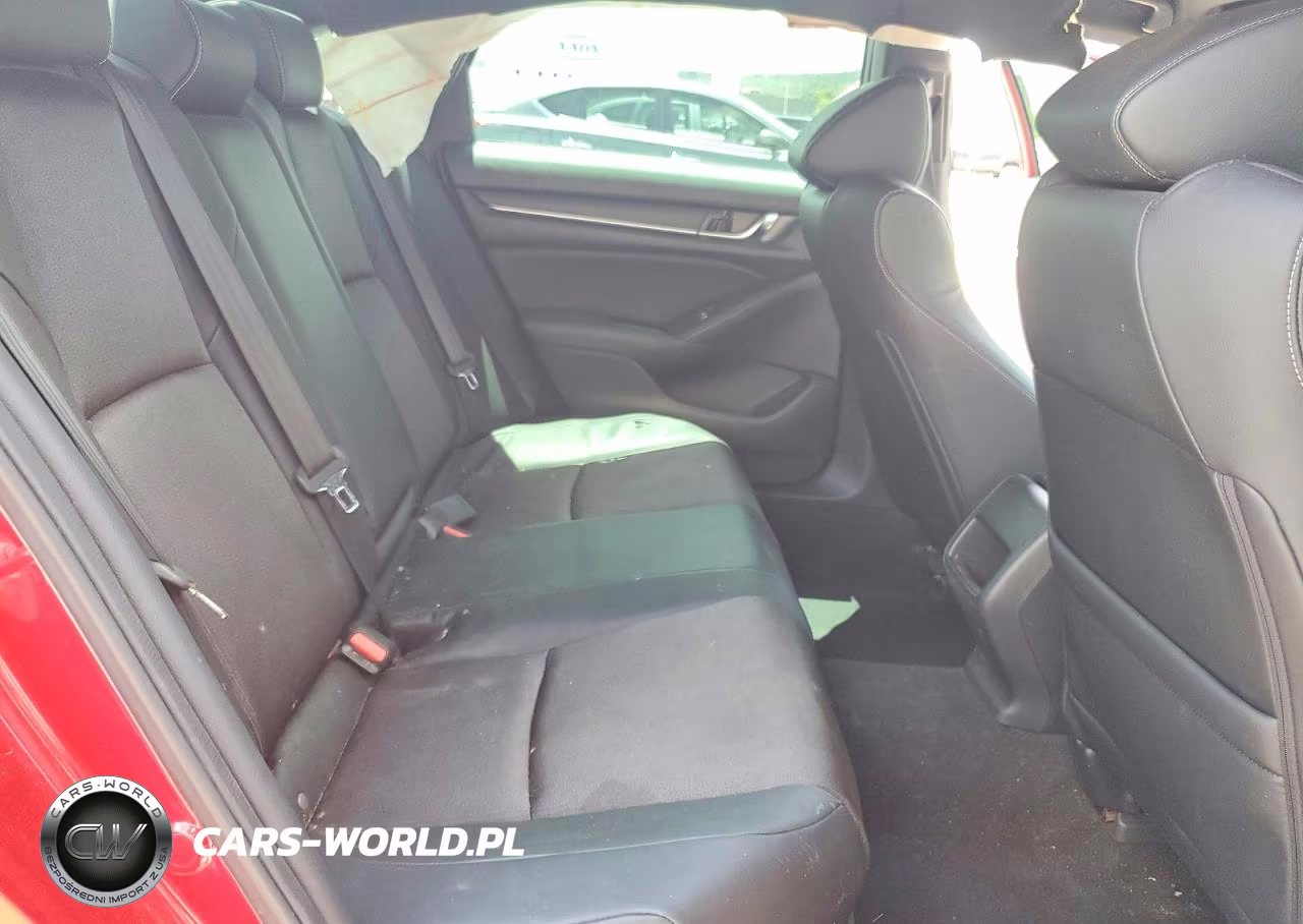 2018 Honda Accord Sport VIN:1HGCV1F32JA083496 - 10