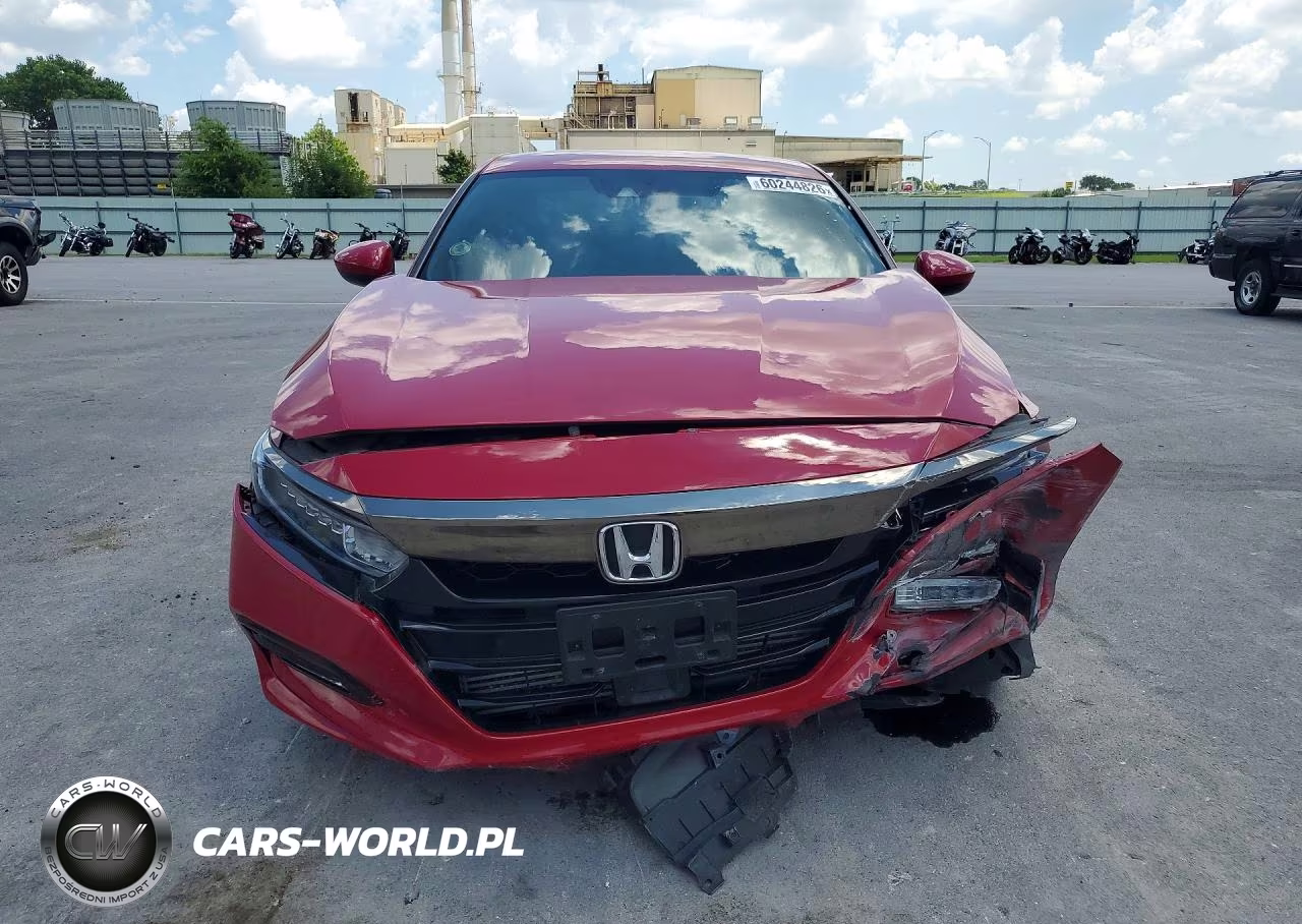 2018 Honda Accord Sport VIN:1HGCV1F32JA083496 - 5