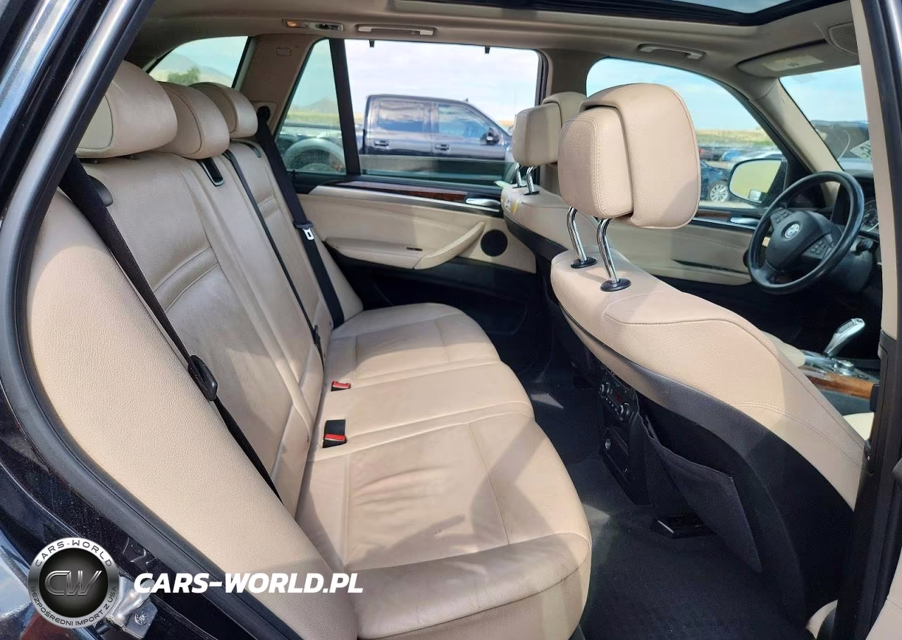 2012 BMW X5 xDrive35I VIN:5UXZV4C52CL755336 - 10