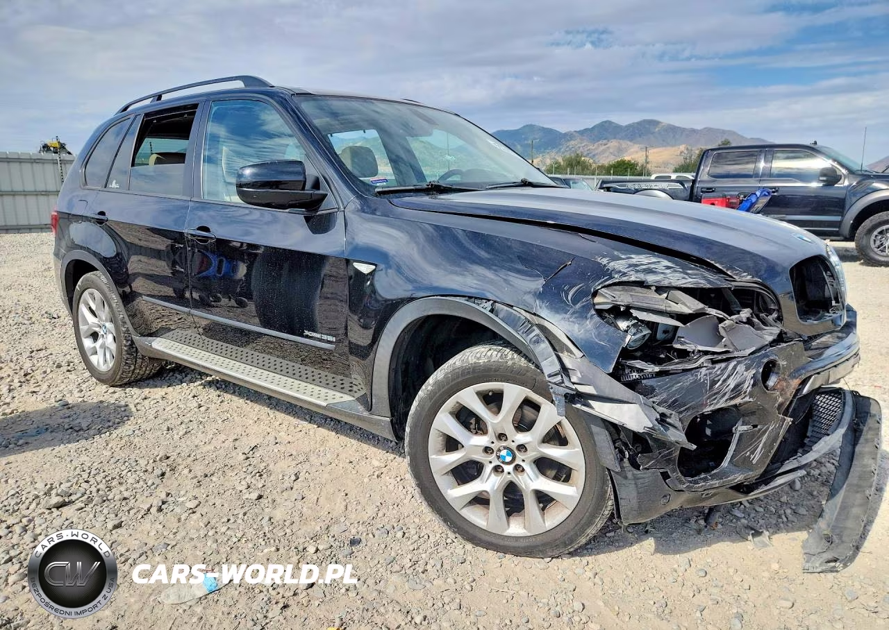 2012 BMW X5 xDrive35I VIN:5UXZV4C52CL755336 - 4