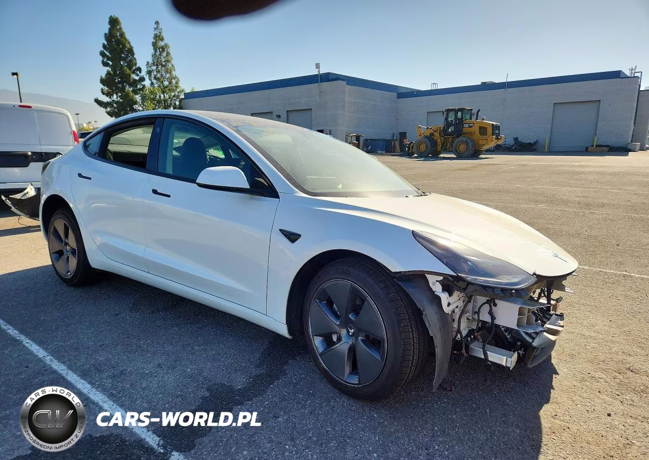 2023 Tesla Model 3 VIN:5YJ3E1EA3PF555543 - 4