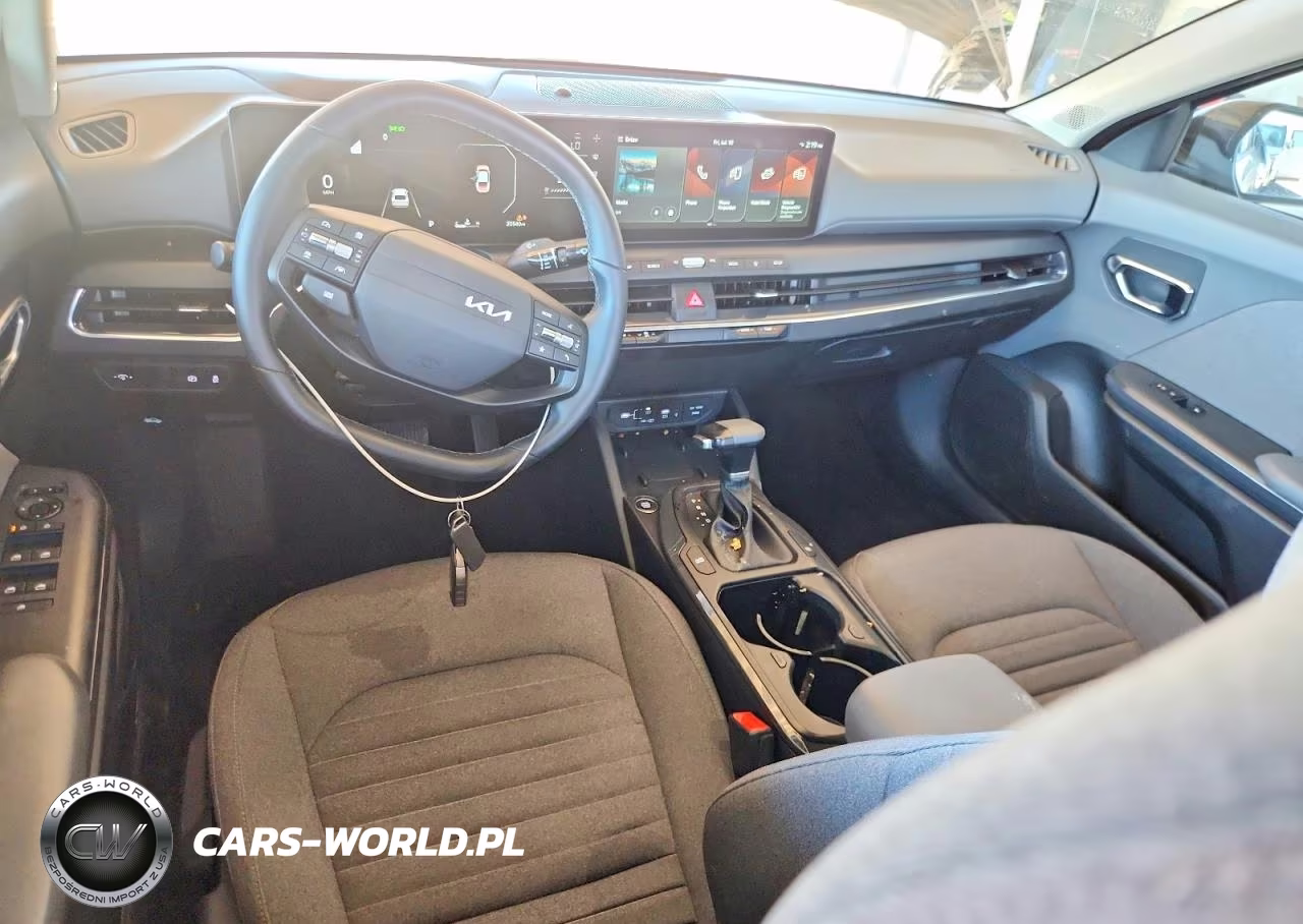 2025 Kia K4 Ex VIN:3KPFU4DE4SE016398 - 8