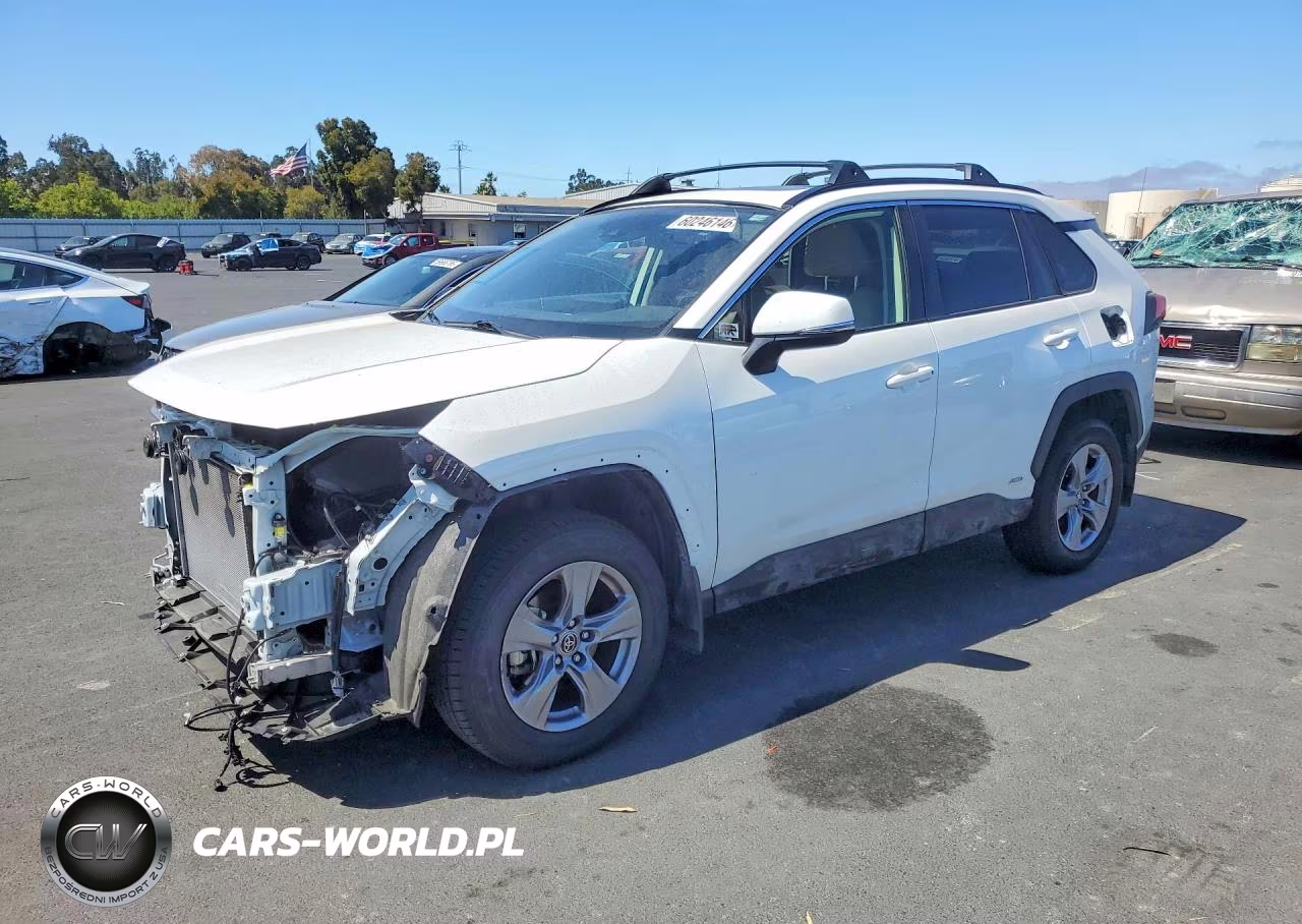 2022 Toyota Rav4 Xle – zdjęcie 1 z 13