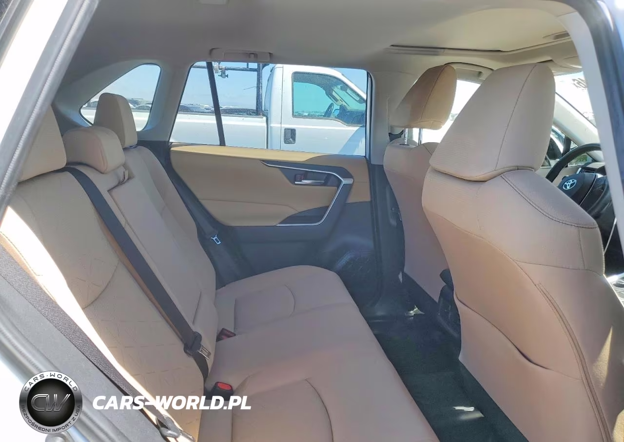 2022 Toyota Rav4 Xle VIN:JTMRWRFV0ND140675 - 11