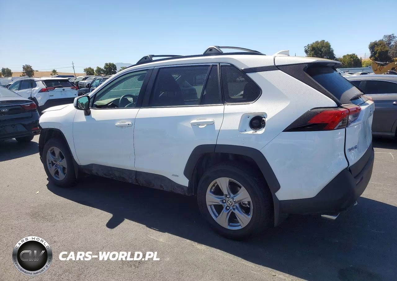 2022 Toyota Rav4 Xle VIN:JTMRWRFV0ND140675 - 2