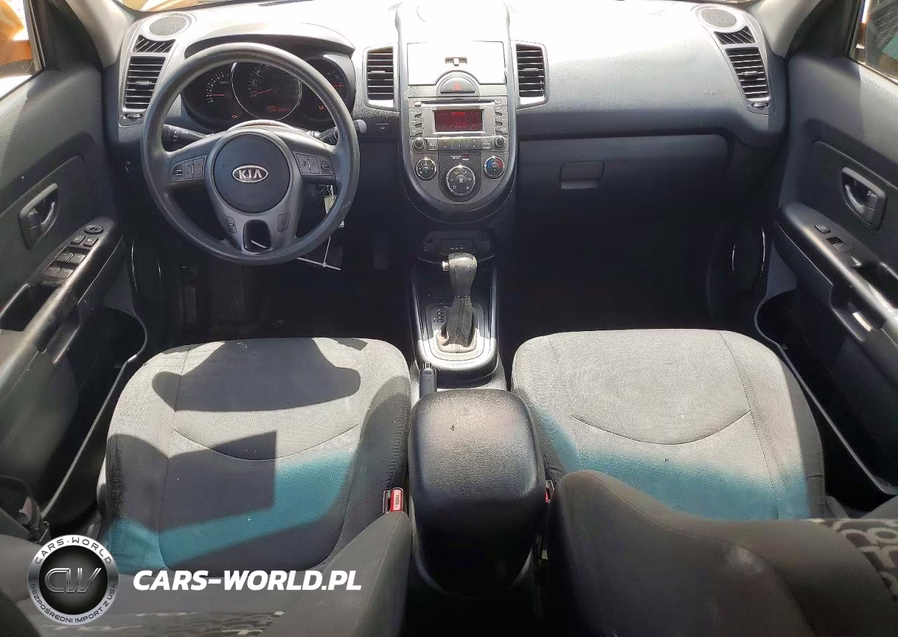 2011 Kia Soul + VIN:KNDJT2A20B7318136 - 8