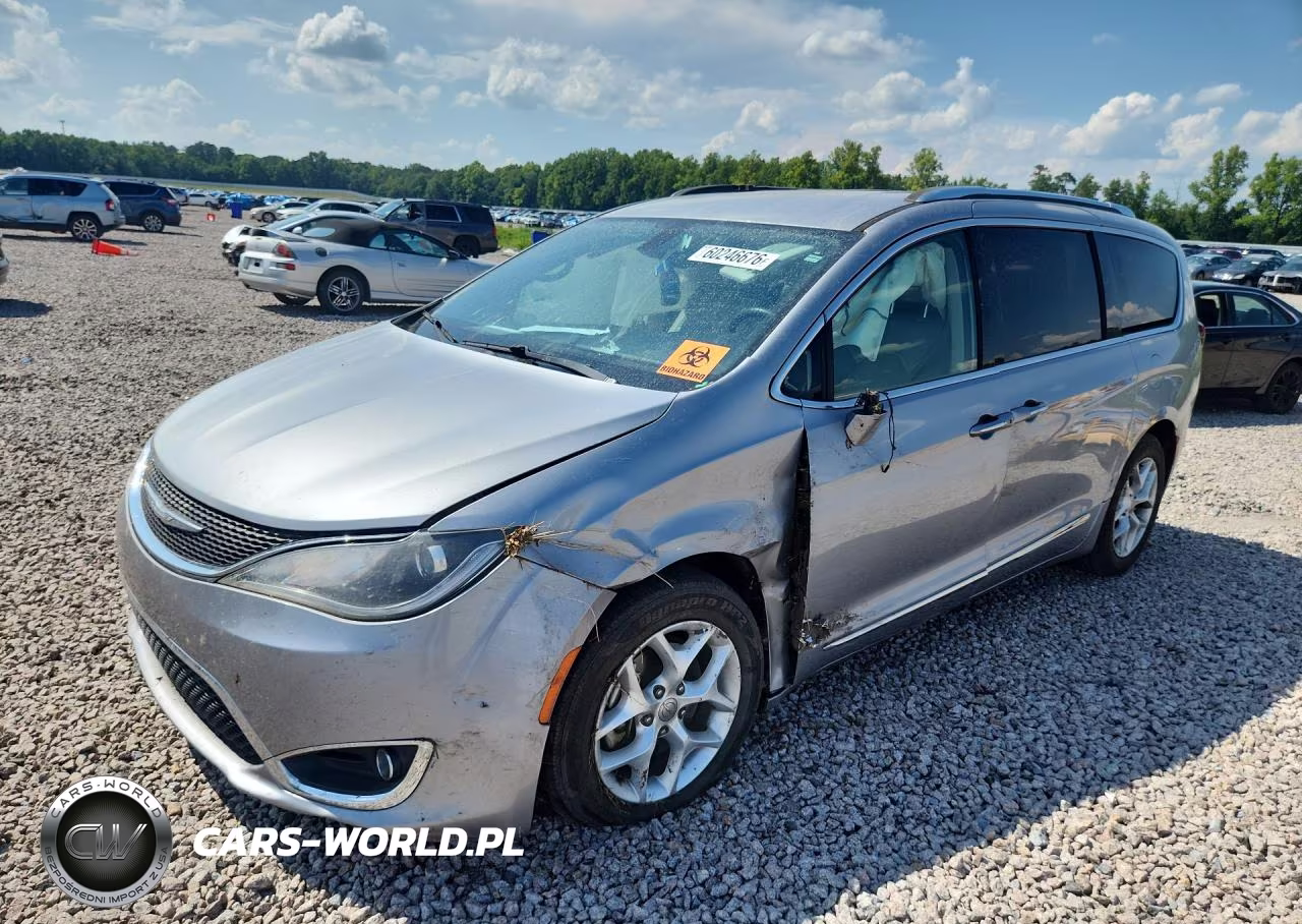 2018 Chrysler Pacifica Touring L – zdjęcie 1 z 13