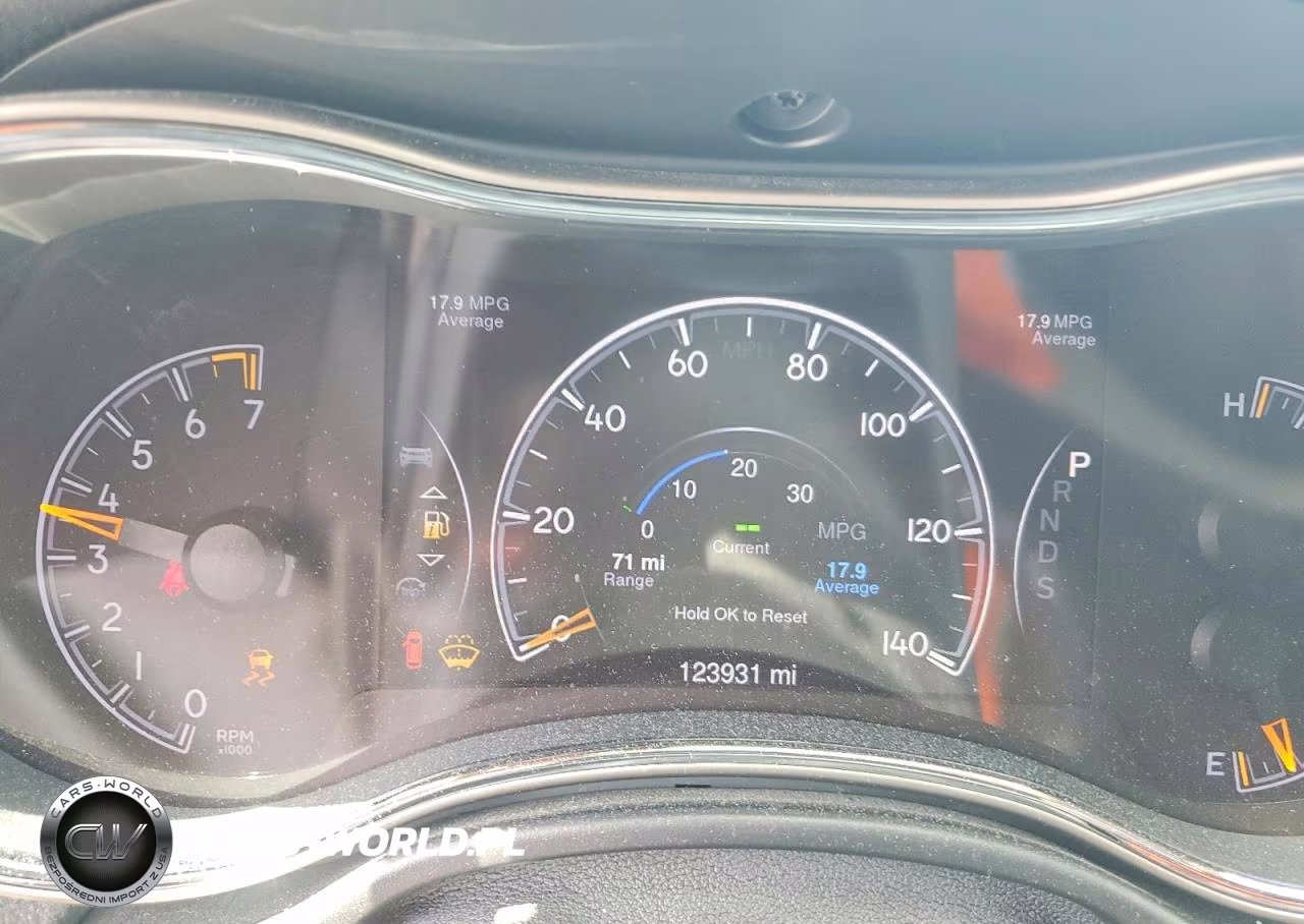 2015 Jeep Grand Cherokee Limited VIN:1C4RJEBG5FC825437 - 9