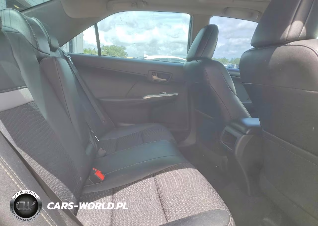 2014 Toyota Camry Se Sport VIN:4T1BF1FK6EU740508 - 10