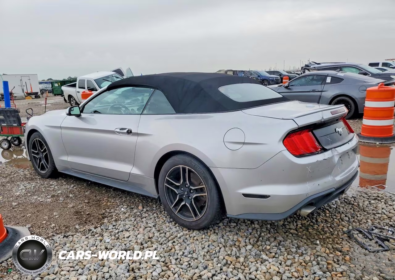 2018 Ford Mustang VIN:1FATP8UH4J5177037 - 2