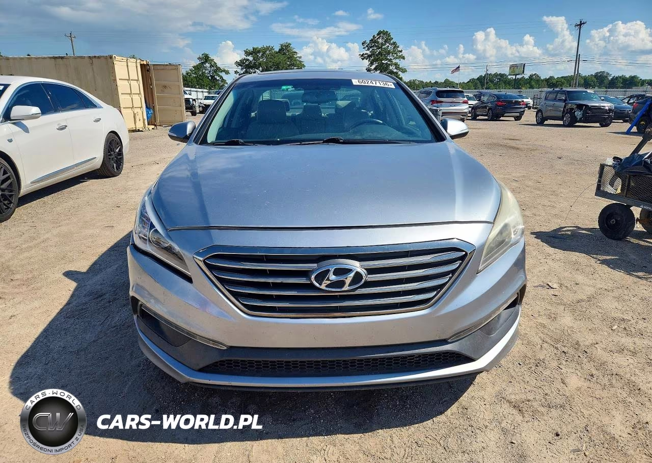 2016 Hyundai Sonata Sport VIN:5NPE34AF1GH428082 - 5