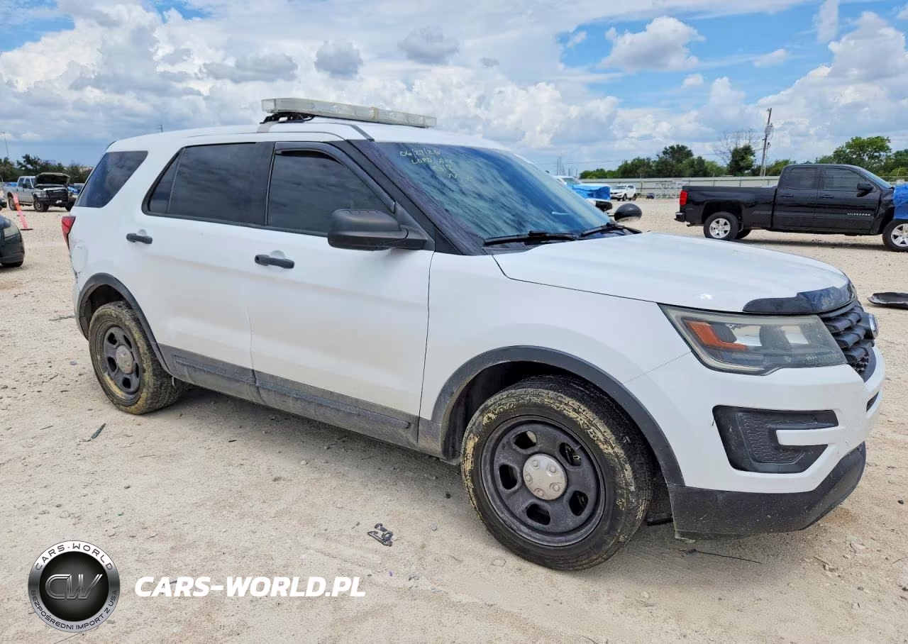 2017 Ford Explorer Police Interceptor VIN:1FM5K8AR6HGA44594 - 4