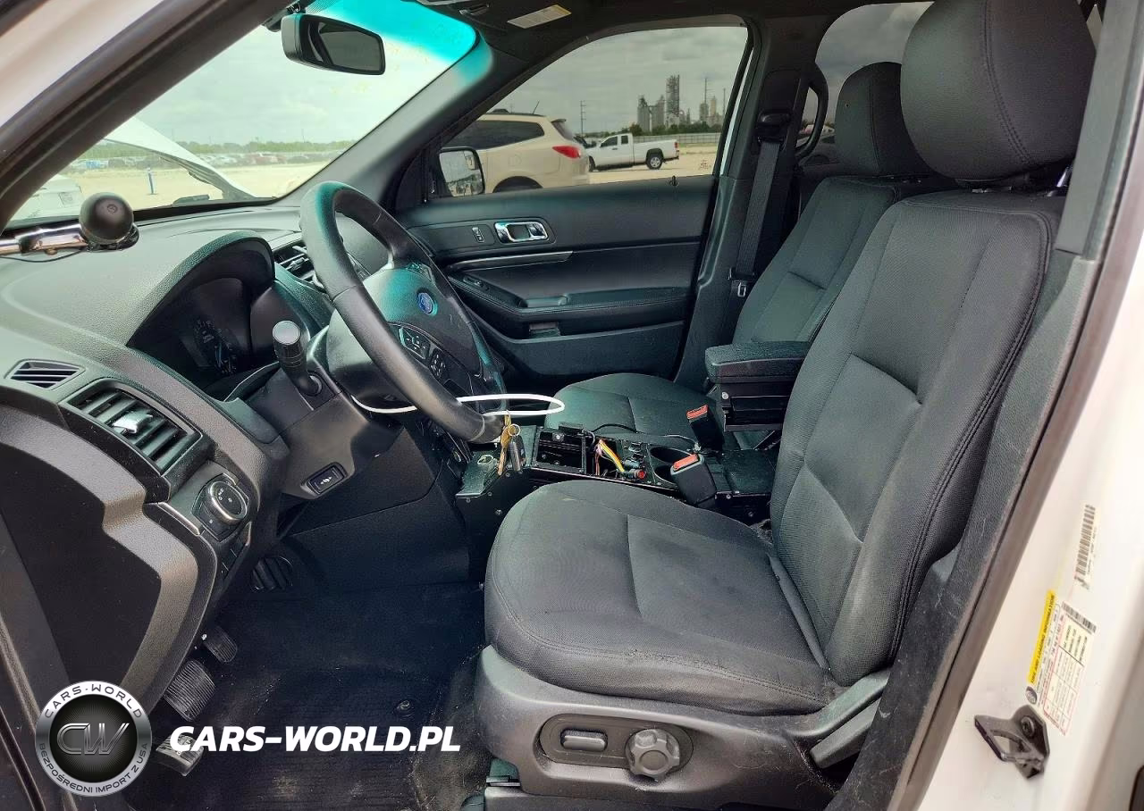 2017 Ford Explorer Police Interceptor VIN:1FM5K8AR6HGA44594 - 7