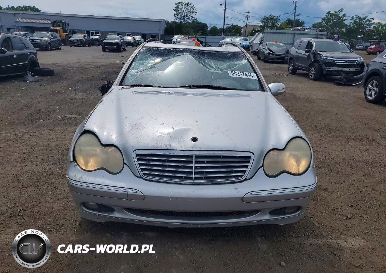 2002 Mercedes-Benz C 320 VIN:WDBRH64JX2F139718 - 5