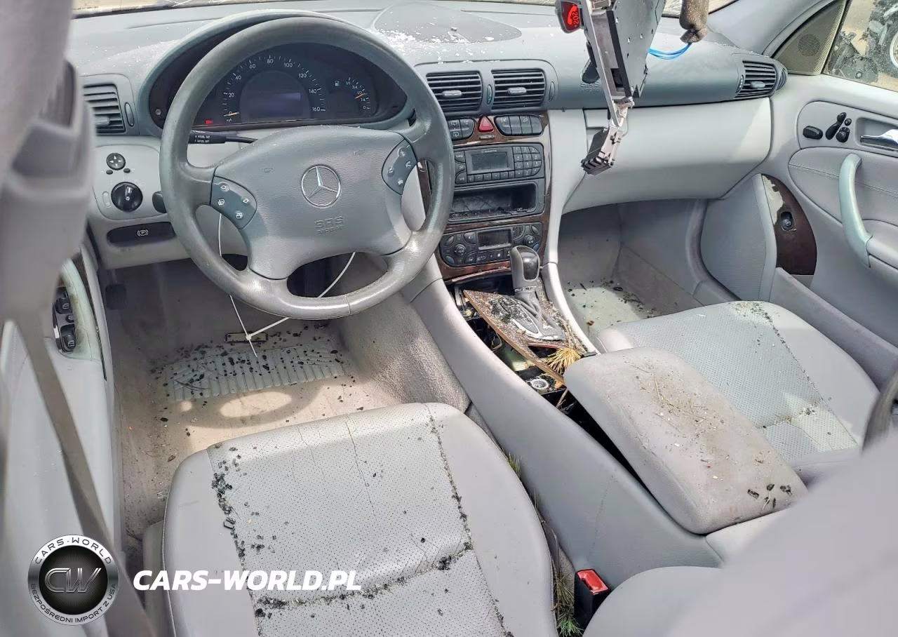2002 Mercedes-Benz C 320 VIN:WDBRH64JX2F139718 - 8