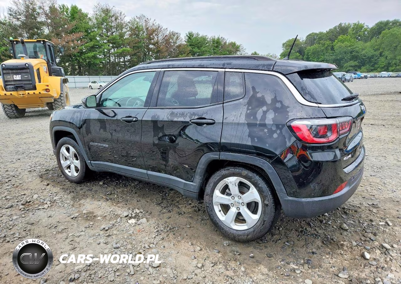 2018 Jeep Compass Latitude VIN:3C4NJDBB6JT176225 - 2