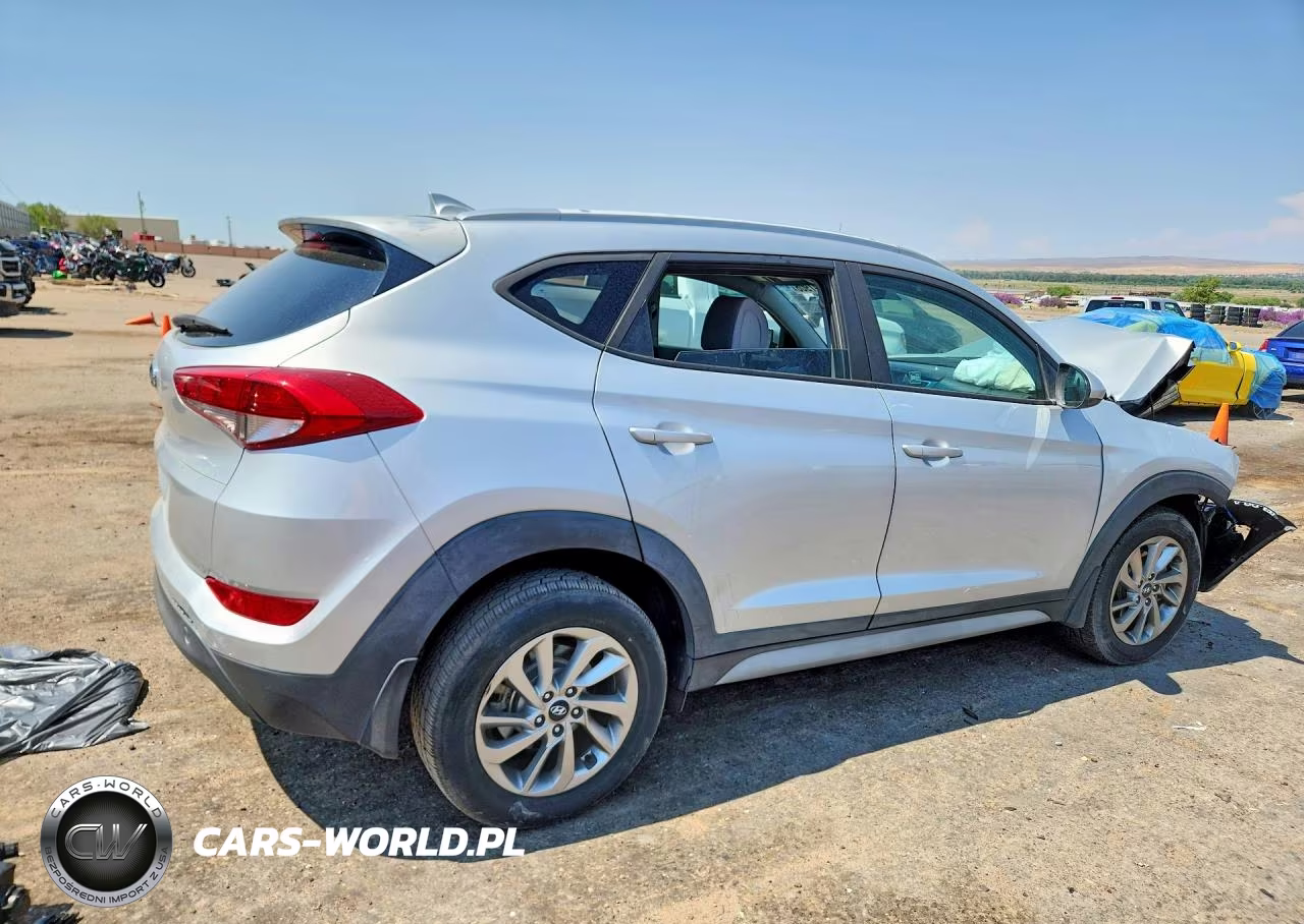 2018 Hyundai Tucson Sel VIN:KM8J33A48JU736771 - 3