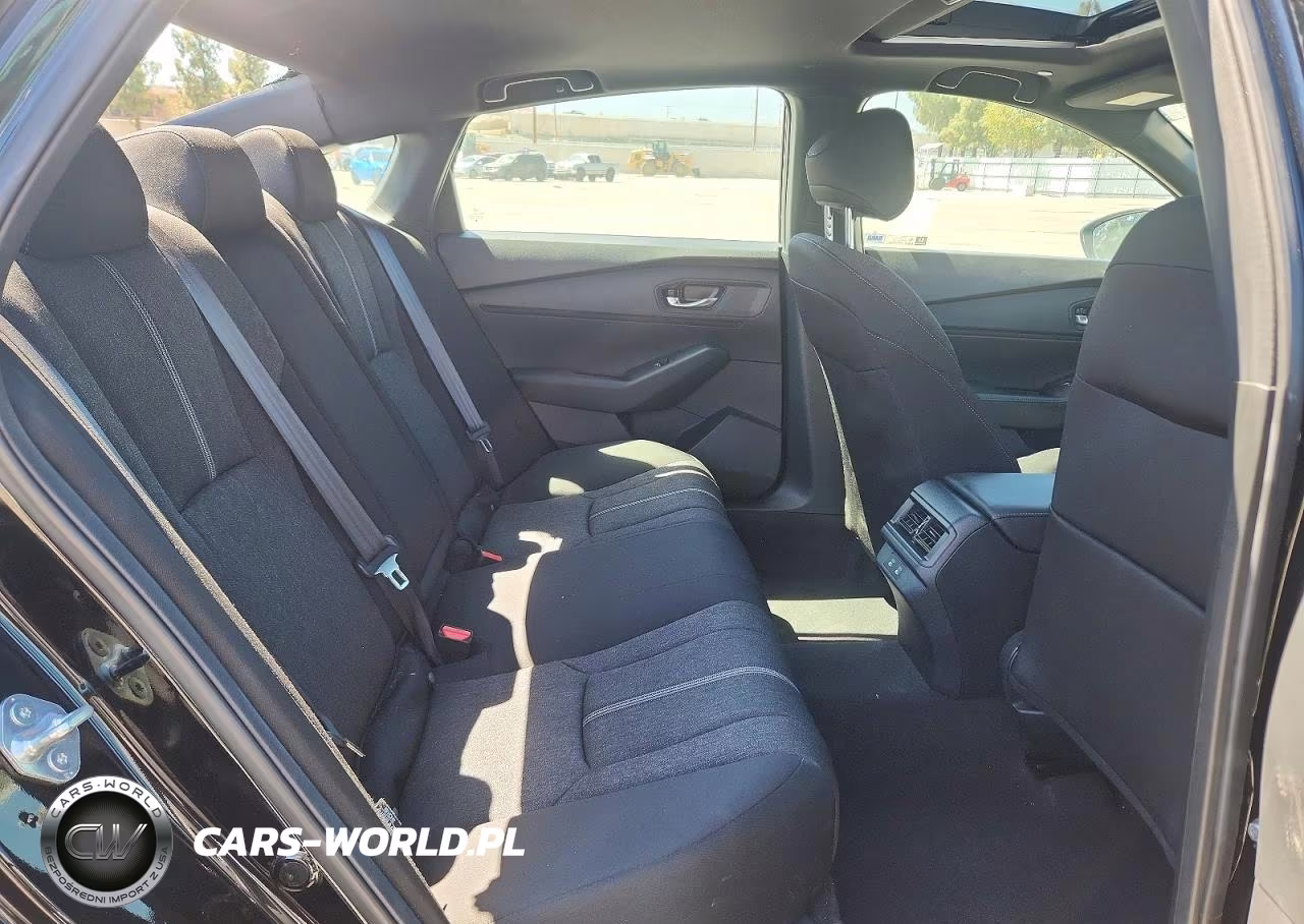 2025 Honda Accord Hybrid Sport VIN:1HGCY2F56SA068953 - 10
