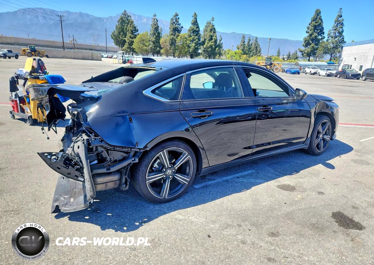 2025 Honda Accord Hybrid Sport VIN:1HGCY2F56SA068953 - 3
