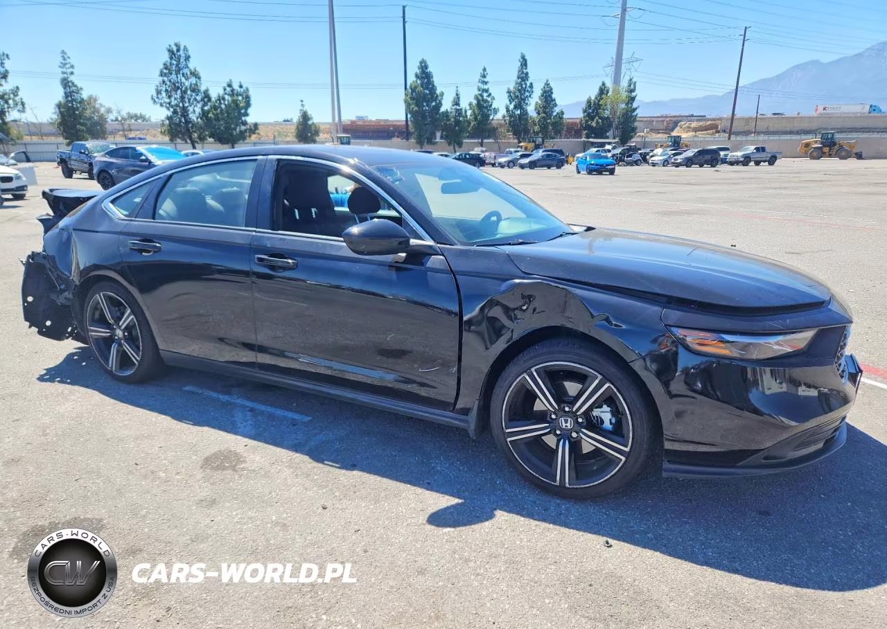 2025 Honda Accord Hybrid Sport VIN:1HGCY2F56SA068953 - 4