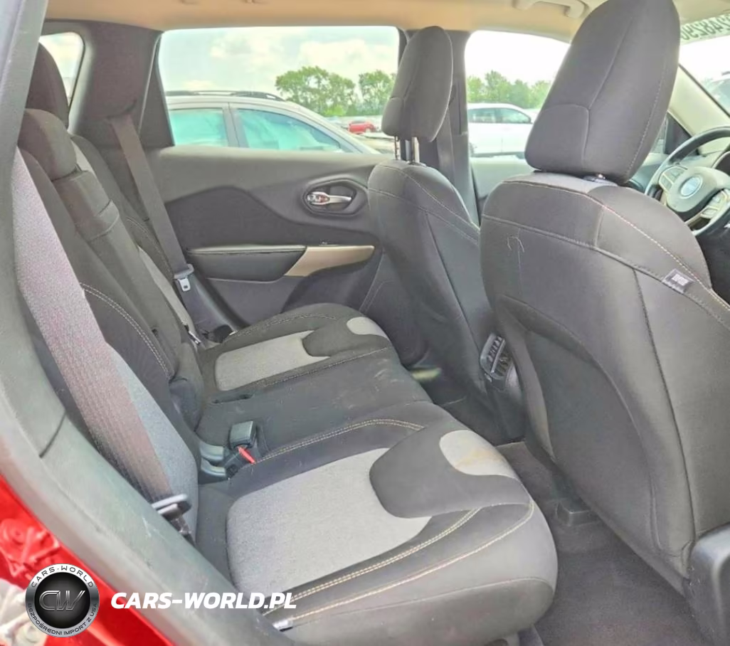 2017 Jeep Cherokee Sport VIN:1C4PJLAB2HW607782 - 11