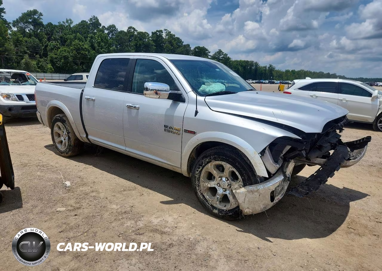 2018 Ram 1500 Laramie VIN:1C6RR6NM4JS292678 - 4