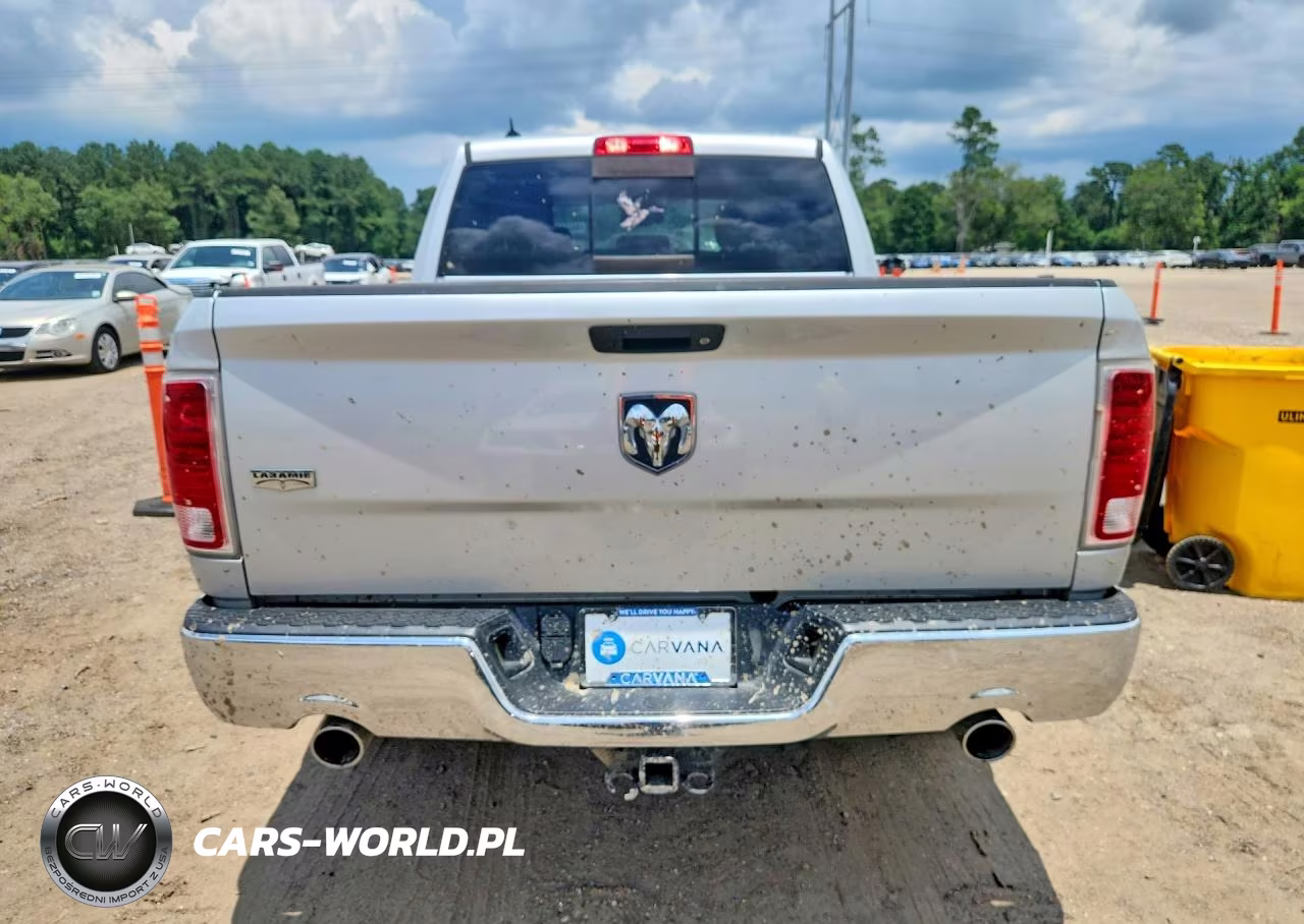 2018 Ram 1500 Laramie VIN:1C6RR6NM4JS292678 - 6