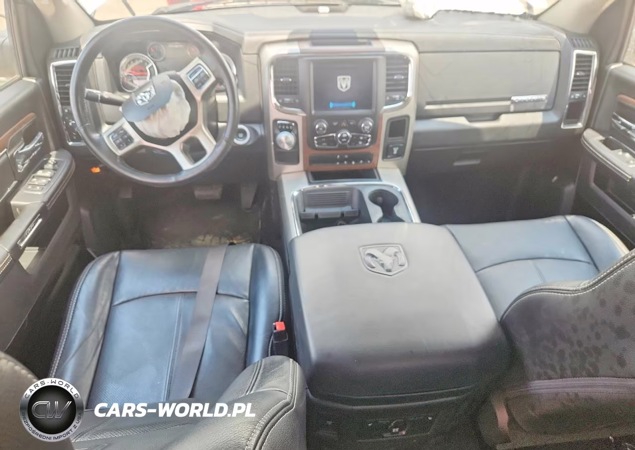 2018 Ram 1500 Laramie VIN:1C6RR6NM4JS292678 - 8