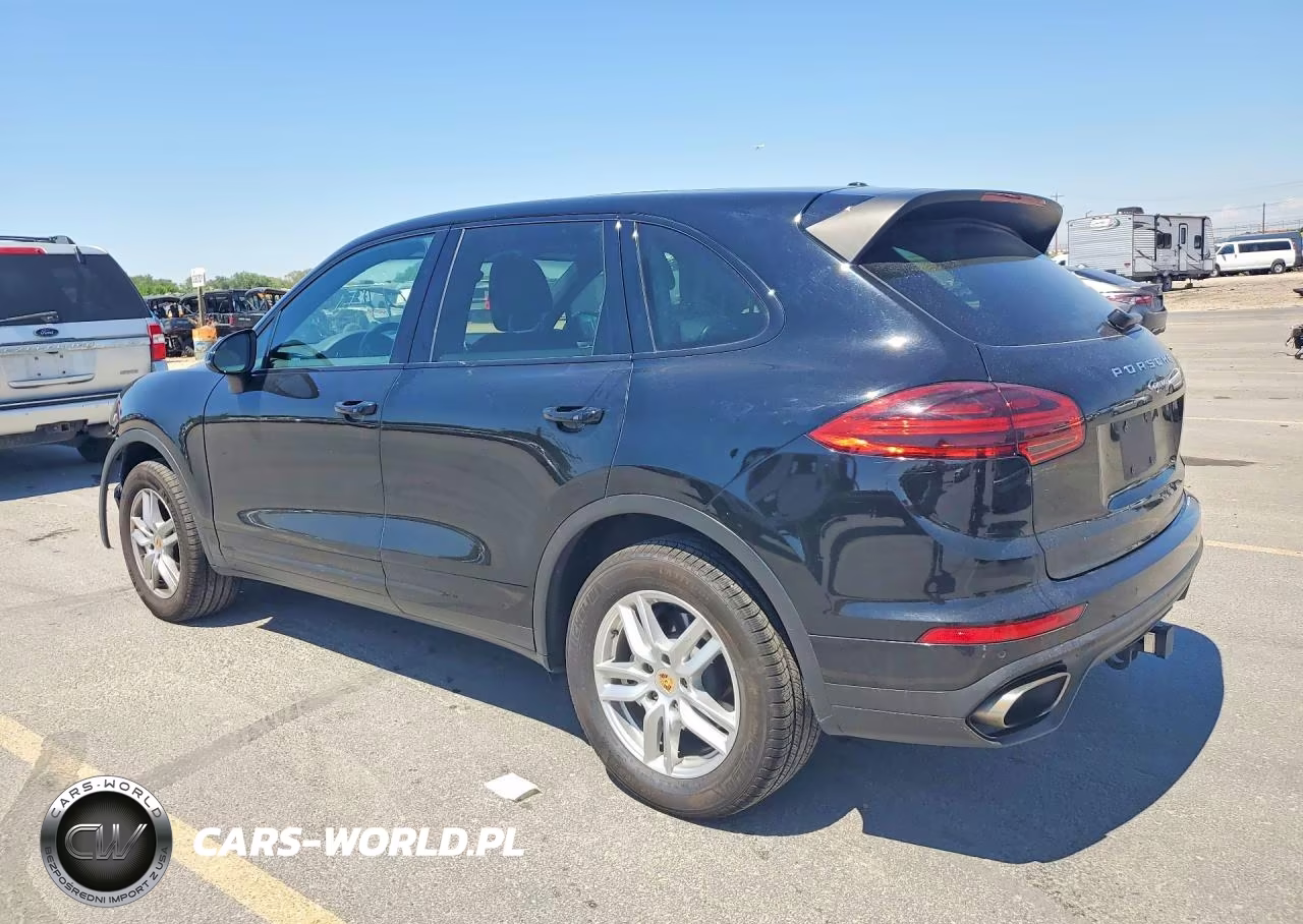 2016 Porsche Cayenne VIN:WP1AA2A25GLA10706 - 2