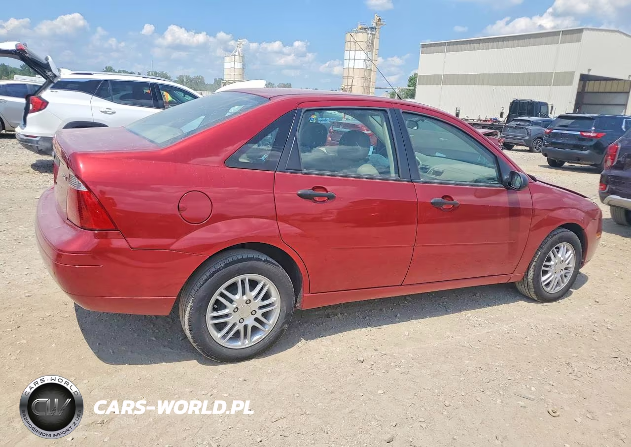 2005 Ford Focus VIN:1FAFP34N25W304678 - 3