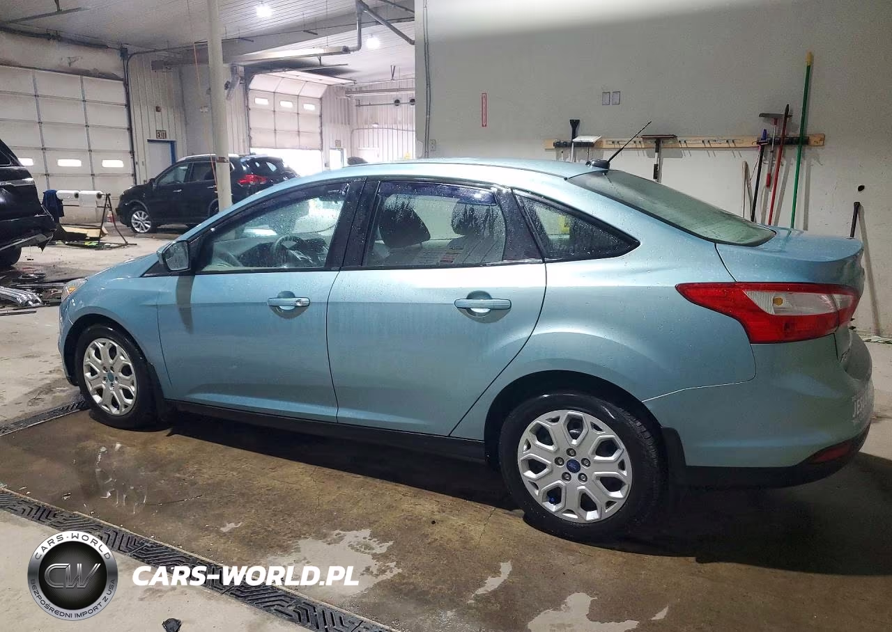 2012 Ford Focus Se VIN:1FAHP3F27CL412787 - 2