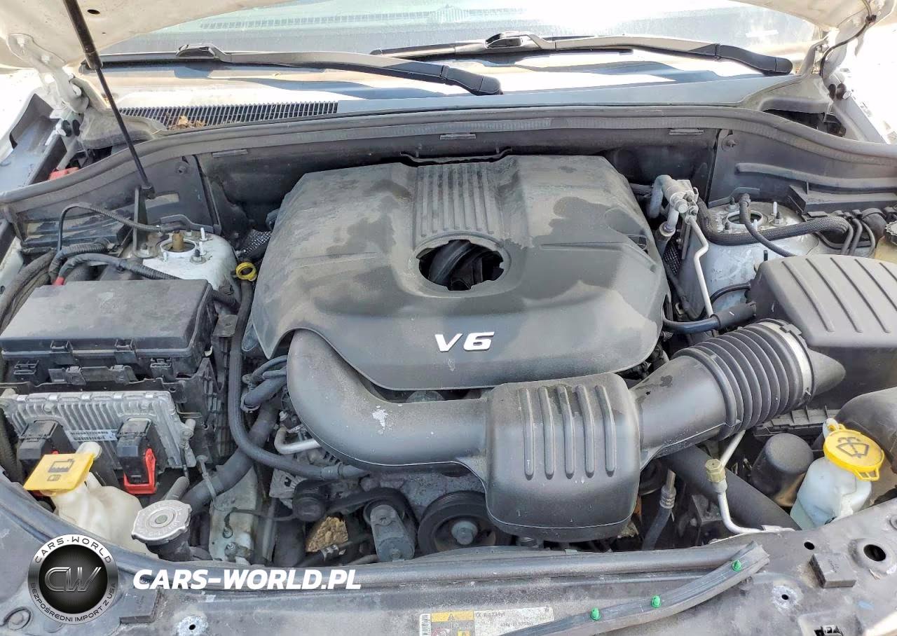 2015 Jeep Grand Cherokee Overland VIN:1C4RJFCG2FC111043 - 12
