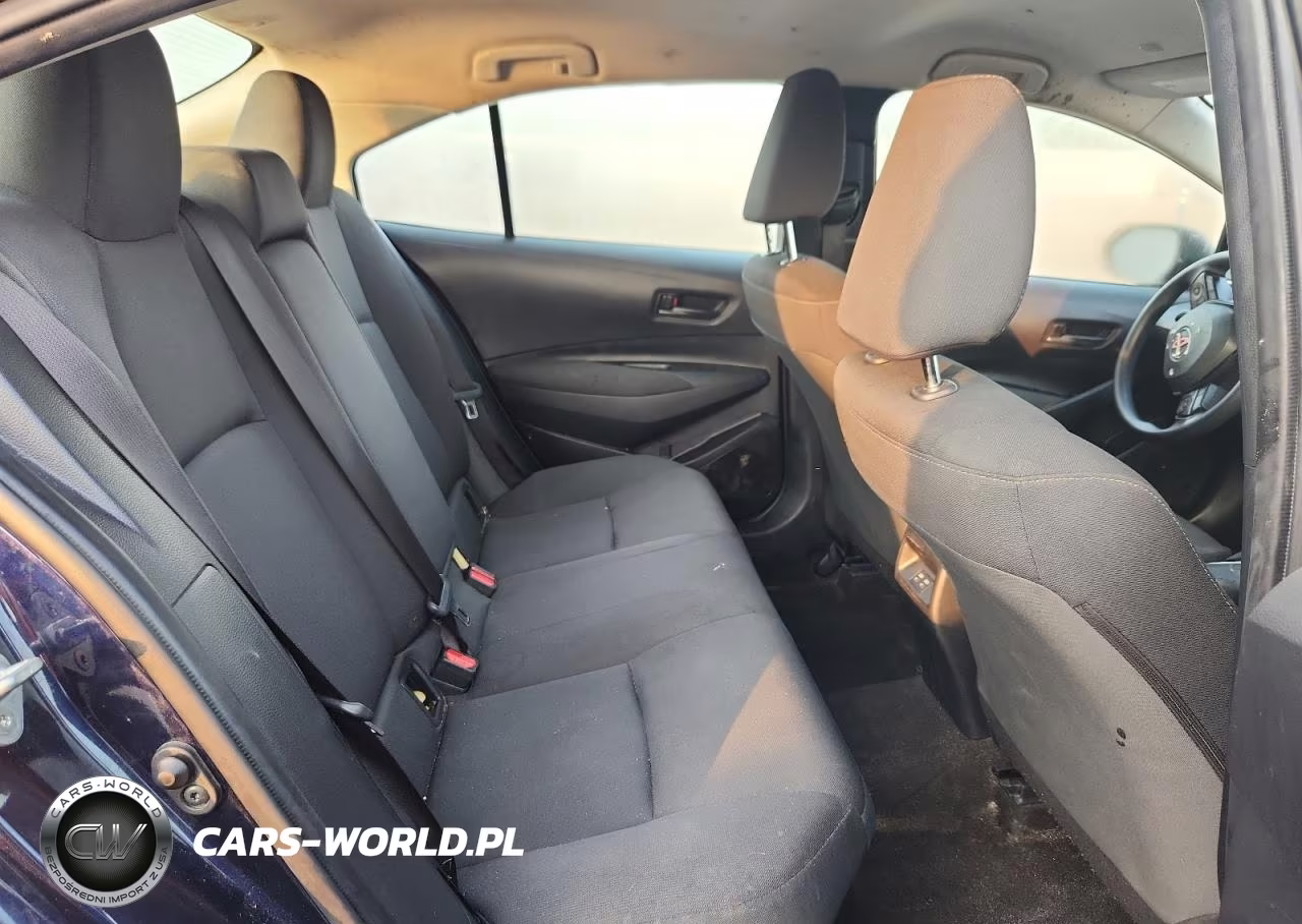 2025 Toyota Corolla Hybrid Le VIN:JTDBCMFE3S3090434 - 10