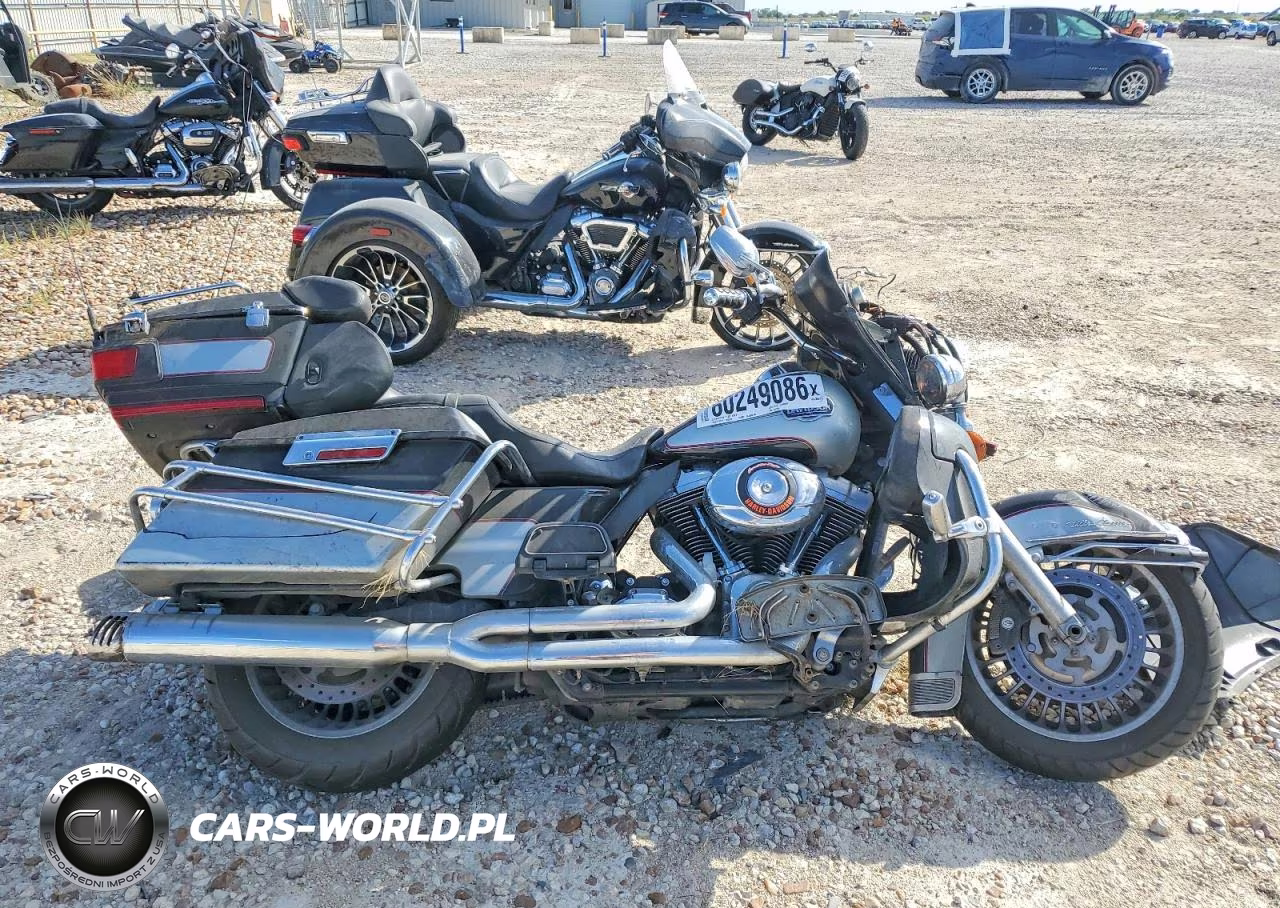 2011 Harley-Davidson Flhtcu