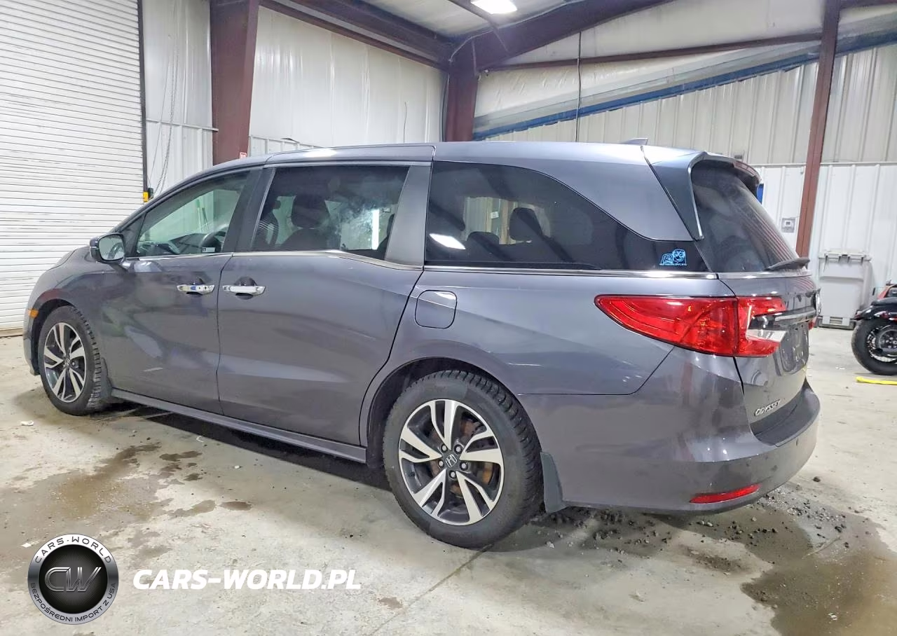 2021 Honda Odyssey Touring VIN:5FNRL6H85MB003883 - 2