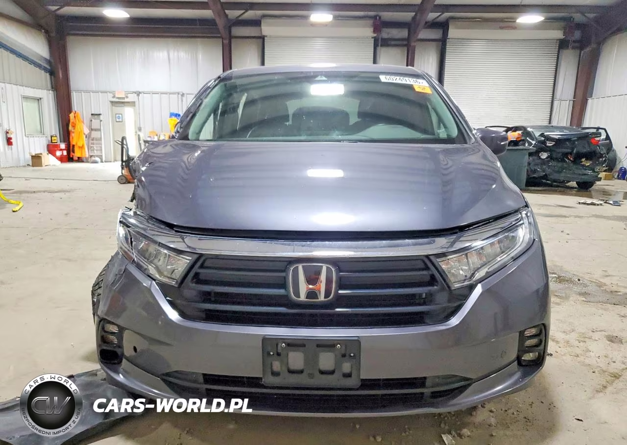 2021 Honda Odyssey Touring VIN:5FNRL6H85MB003883 - 5