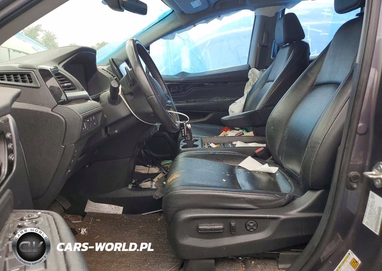 2021 Honda Odyssey Touring VIN:5FNRL6H85MB003883 - 7