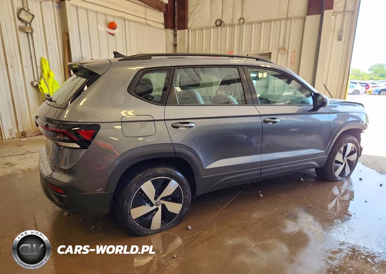 2025 Volkswagen Taos S VIN:3VV8C7B23SM048627 - 3