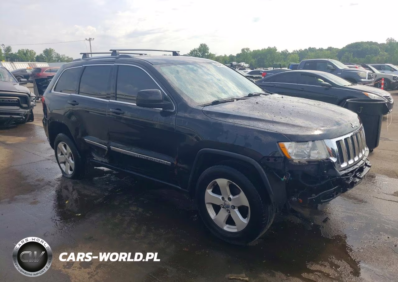 2012 Jeep Grand Cherokee Laredo VIN:1C4RJFAG7CC267402 - 4