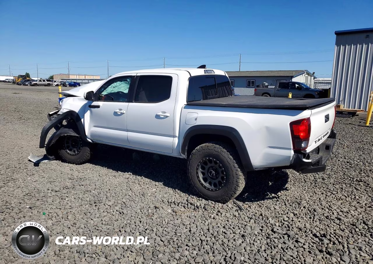 2018 Toyota Tacoma Trd Off-Road VIN:3TMCZ5AN3JM126331 - 2