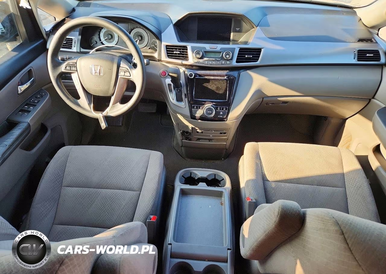 2017 Honda Odyssey Se VIN:5FNRL5H31HB001763 - 8