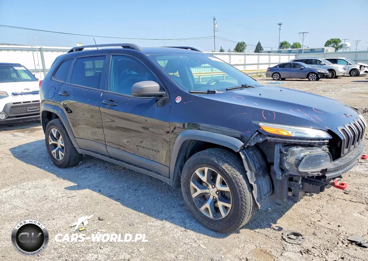 2014 Jeep Cherokee Trailhawk VIN:1C4PJMBBXEW187060 - 4