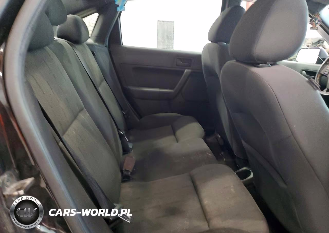 2011 Ford Focus Se VIN:1FAHP3FN0BW192562 - 10