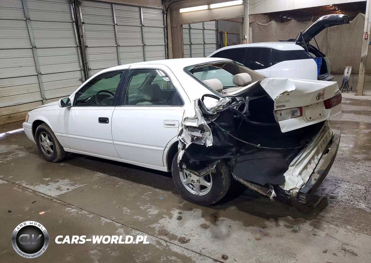 1998 Toyota Camry Xle VIN:4T1BG28K1WU349185 - 2